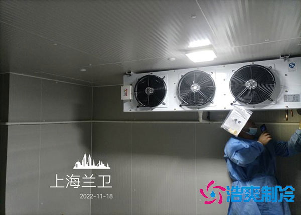 在冷庫工作有哪些潛在危險？.jpg